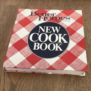 Better Homes, New Cookbook, 1st Case Bound Edition, 1st Printing, HC  1982